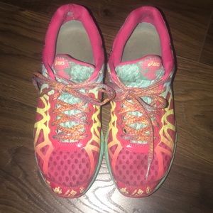 ASICs running shoes